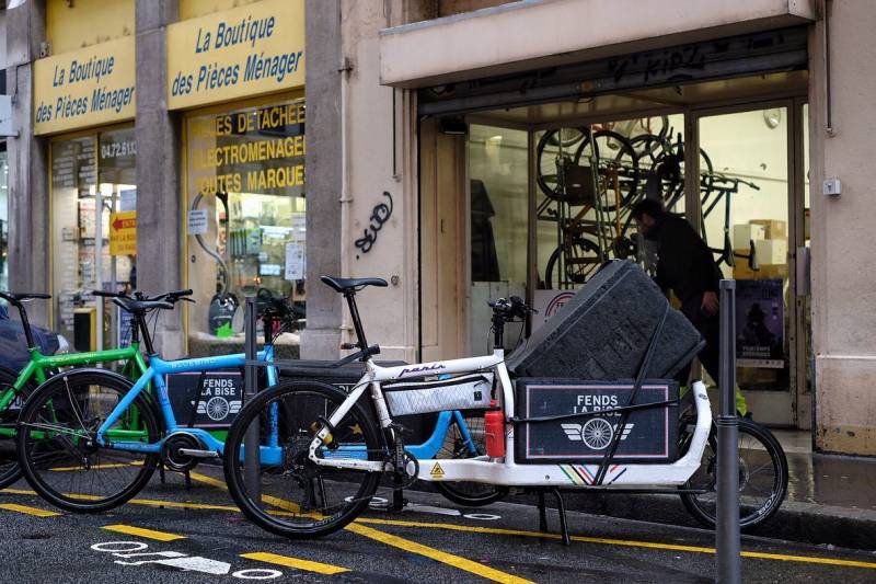 Coursiers à vélos à Lyon